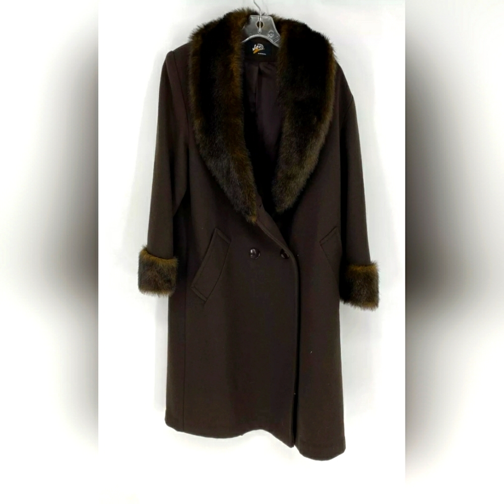 JoD Designer Vintage USA Brown Faux Fur Long Pea Coat - Size Women's 6